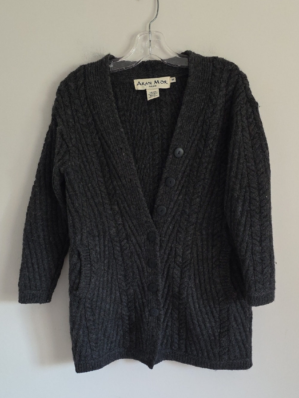 ARAN Mor | chunky cable knit charcoal wool cardigan sweater vintage Sz M